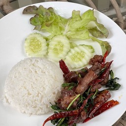 กะเพราเนื้อแดดเดียว