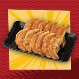 เกี๊ยวซ่า 12 ชิ้น (หมู / ไก่)