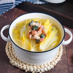 金汤皮蛋娃娃菜 ซุปทองผักกาดขาวไข่เยี่ยวม้า