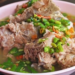 ร้านตี๋เล็ก เล้งแซ่บ บักกุ๊ดเต๋  ตลาดพระปิ่น 3