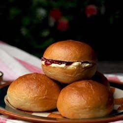 BUN BUTTER JAM 1PC แยมขนมปังเนย 1 ชิ้น