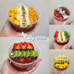 Acaiอาซาอิพร้อมท็อปปิ้ง