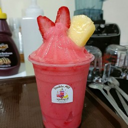 สตอเบอรี่+สับปะรดโยเกิร์ต