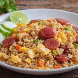 ข้าวผัดกุนเชียง