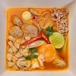 ก๋วยจั๊บญวนต้มยำสไตล์สาวอุบล