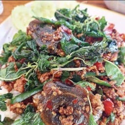 ตามสั่ง ก๋วยเตี๋ยวยกโครงไก่ตุ๋น  เทพประสิทธิ์8 4แซ่บ เทพประสิทธิ์8