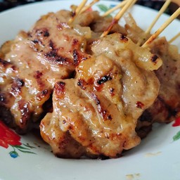 หมูปิ้ง 20ไม้ ข้าวเหนียว 4ห่อ
