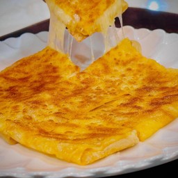 โรตีมอสซาเรลล่าชีส