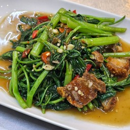 Stir Fried Morning Glory With Crispy Pork