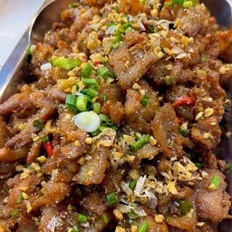 หมูสามชั้นทอดคั่วพริกเกลือ