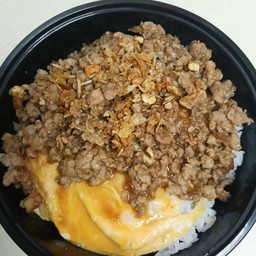 ข้าวทอดกระเทียม + ไข่ข้น