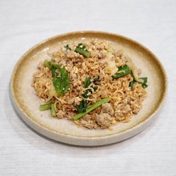 มาม่่าผัดรสหมูสับ