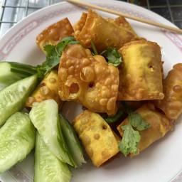 อาปุณห์ลูกชิ้นทอด