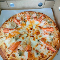 พิซซ่าหน้าซีฟู้ด