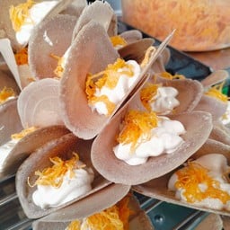 เดอะเบสท์ ขนมเบื้อง (แม่กลอง)