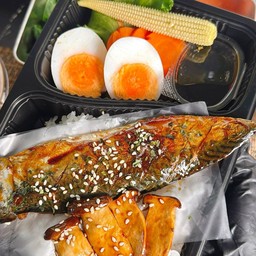 ข้าวปลาซาบะย่างซอสเทอริยากิ+ไข่ต้ม+เห็ดย่างซอส