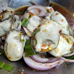 ยำหอยนางรม