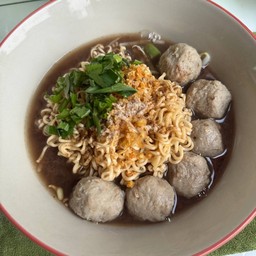 ก๋วยเตี๋ยวหมูพิเศษ