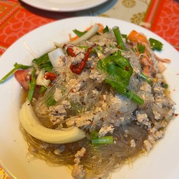 ยำวุ้นเส้นหมูสับ