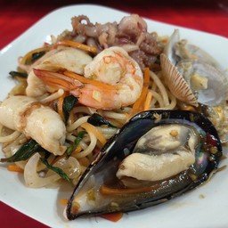 สปาเก็ตตี้ขี้เมาทะเล