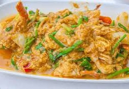 ข้าวผัดผงกะหรี่เบคอน