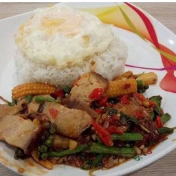 ข้าวขี้เมาหมูกรอบ