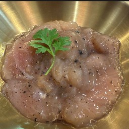 ไก่หมักพริกไทยดำ黑椒醃雞肉