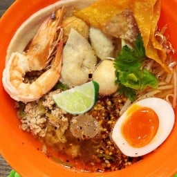 เย็นตาโฟคุณหน่อย