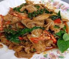 ข้าวผัดขี้เมาหมู