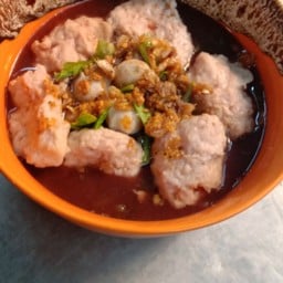 ก๋วยเตี๋ยวหมูเด้งต้มยำ โรงเตี๊ยม ราม 24 ราม 24