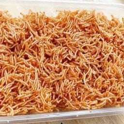 หมี่กรอบ