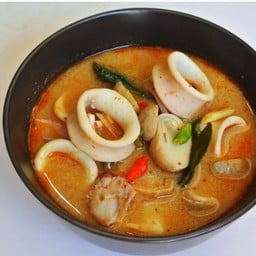ต้มยำทำแกง แซบสุดซอย