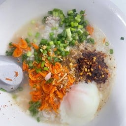 ข้าวต้มใกล้ฉัน