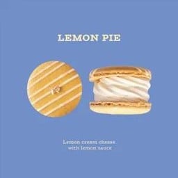 Lemon Pie Macaron