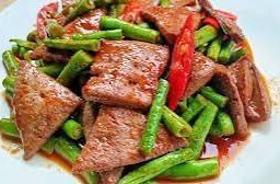 ข้าวพริกแกงตับ