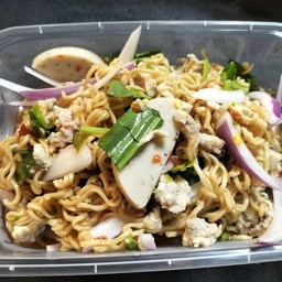 ยำมาม่ารวมมิตร