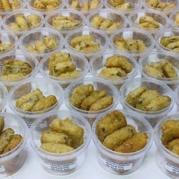 W23 Y3 กุ้งสับผัดกุ่ยช่ายราดเต้าหู้ทอด (มีไข่ แป้งสาลี) ผลิต 10 Jun 26