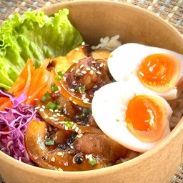 หมูสไลด์ย่างซอสเทอริยากิ+ไข่ต้ม