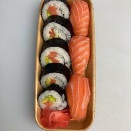 มากิโรลสาหร่ายแซลมอนปูอัดแตงกวา+ซูชิแซลมอน