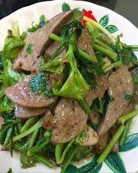 ข้าวราดผัดคื่นช่ายตับ