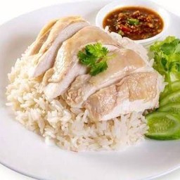 ข้าวมันไก่ต้ม