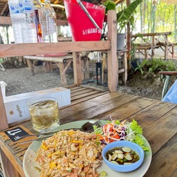 ข้าวผัดหมู
