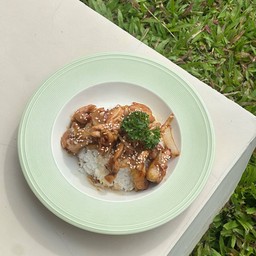 ข้าวหน้าหมูญี่ปุ่น