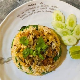 ข้าวผัดปลาสลิด