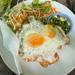 ข้าวไข่ดาว