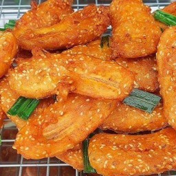 ร้านข้าวไข่ข้นน้องการ์ตูน