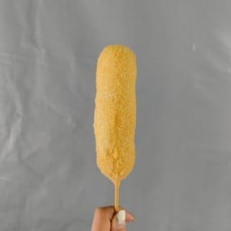 คอร์นด็อกไส้กรอก+ชีส