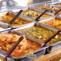 ข้าวแกงคนเมืองบุฟเฟ่ต์ วัดศรีประวัติ