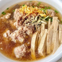 ก๋วยจั๊บญวณอุบล หลังวัดดอน
