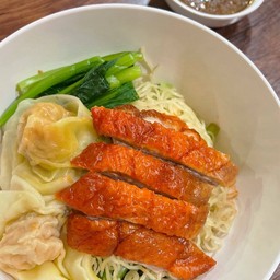 ก๋วยเตี๋ยว-เกี๊ยวกุ้ง+เป็ดย่าง